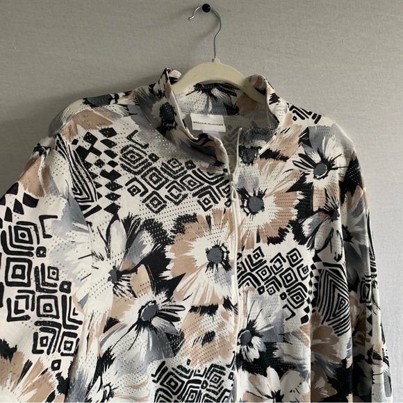 Alfred Dunner Floral Zip Up Sweater Size Large - Picture 3 of 12